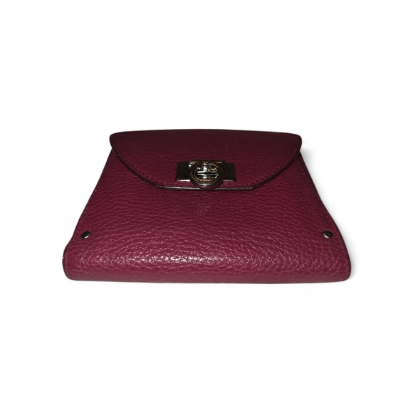 SALVATORE FERRAGAMO Burgundy Leather Ganchini Bifold Compact Wallet - Picture 4 of 16